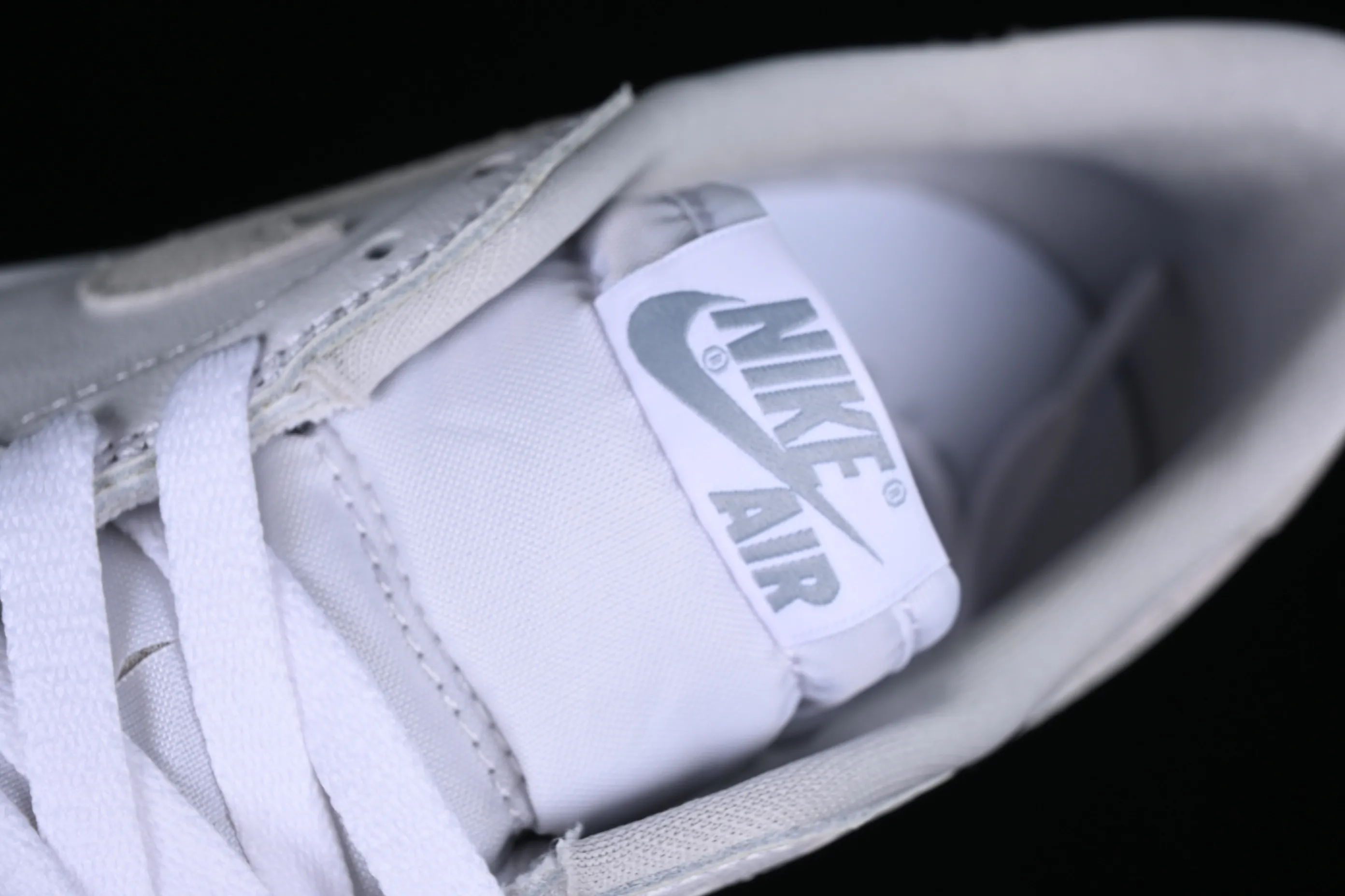 All categories Air Jordan Jordan series basketball shoes Air Jordan 1 Low LJR version Air Jordan 1 Low OG "Shattered Backboard" AJ1 Joe 1 customized version white buckle low-top basketball shoes CZ0790-100